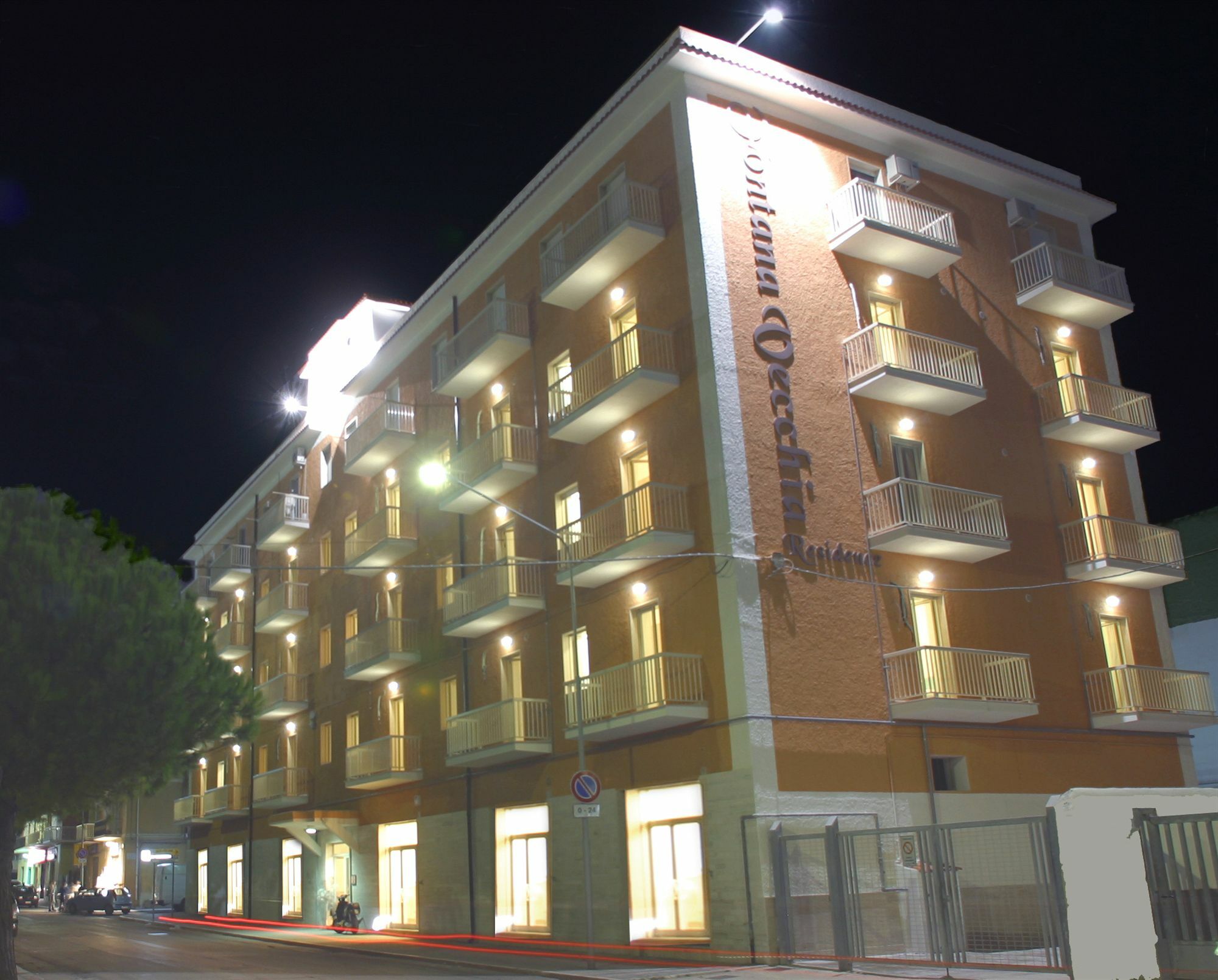 Fontana Vecchia Aparthotel Vieste